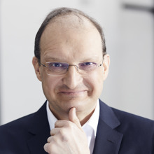 Herr Mag. Alexander Herzog | Stefan Csaky