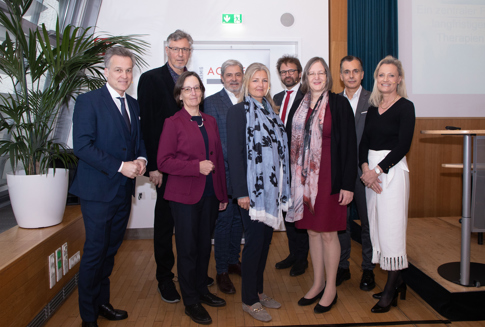 13. Rare Diseases Dialog: Ein zentraler Finanzierungstopf – die Lösung für einen langfristigen und einheitlichen Zugang zu neuen Therapien im Bereich seltener Erkrankungen?