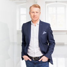 Herr Ing. Mag. Roland Huemer